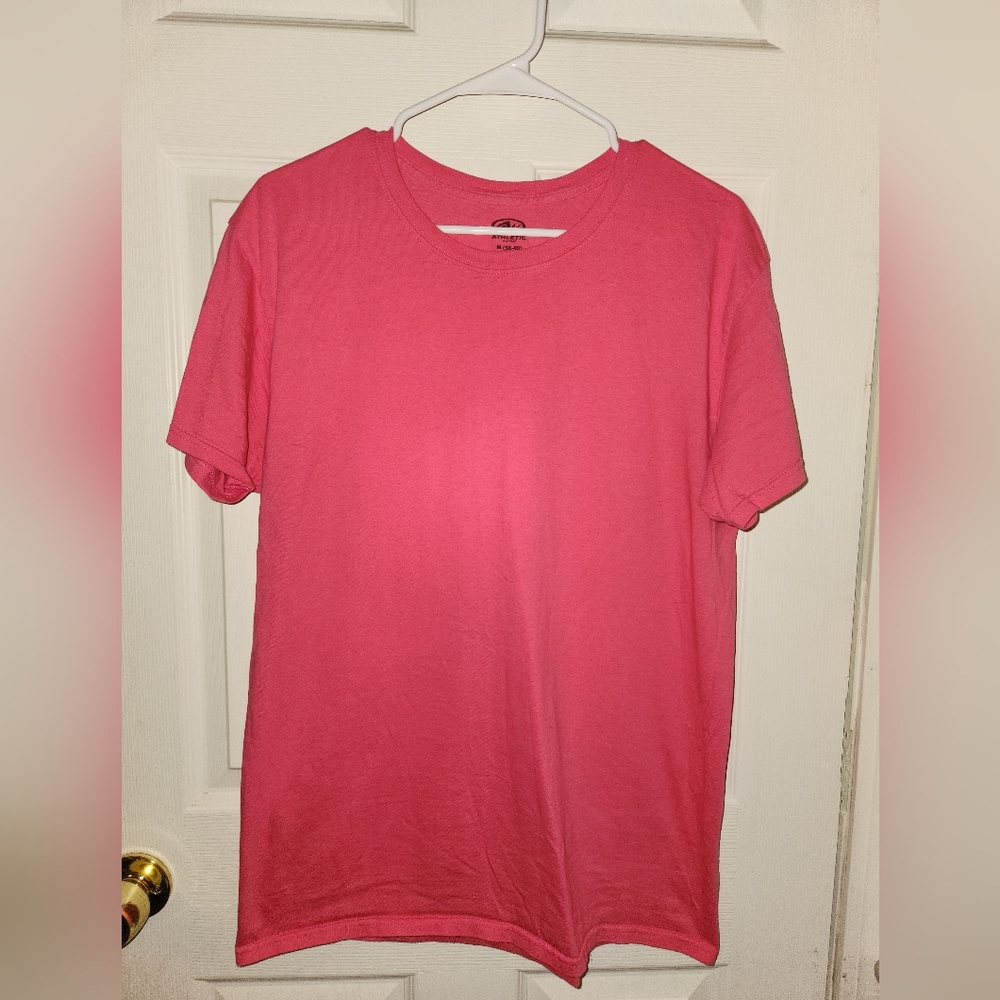 Medium Plain pink tsirt